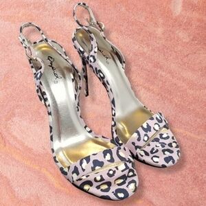 Qupid Women's Heeled Sandals Size 6 US